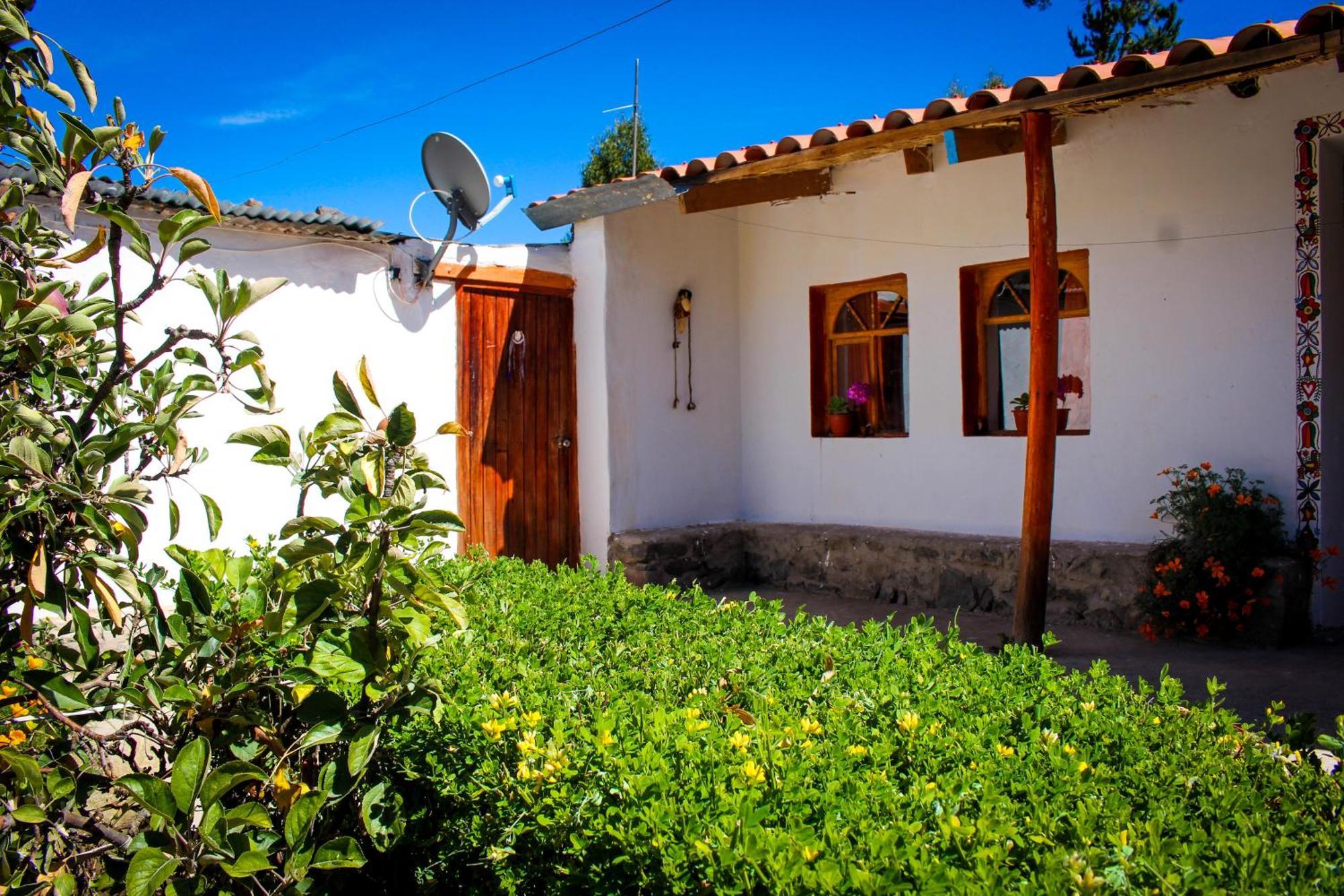 Casa Vivencial Mama Vivi Guest House Coporaque Exterior photo